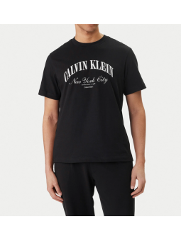 Camiseta Calvin Klein logotipo bordado negra